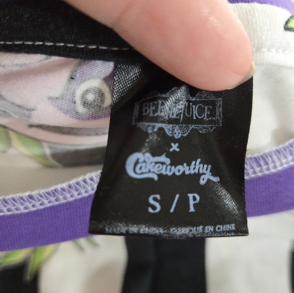 Beetlejuice cake worthy pajamas - Picture 3 of 3